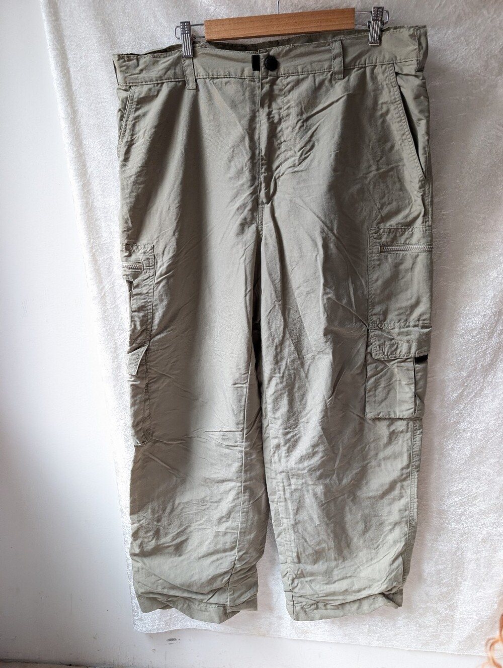 Nylon 38 Loose Fit Pants Cargo Velcro Waist Sand Color Or Off Grey